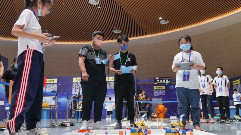 政府数据中台定制开发：构建智慧政府的基石
